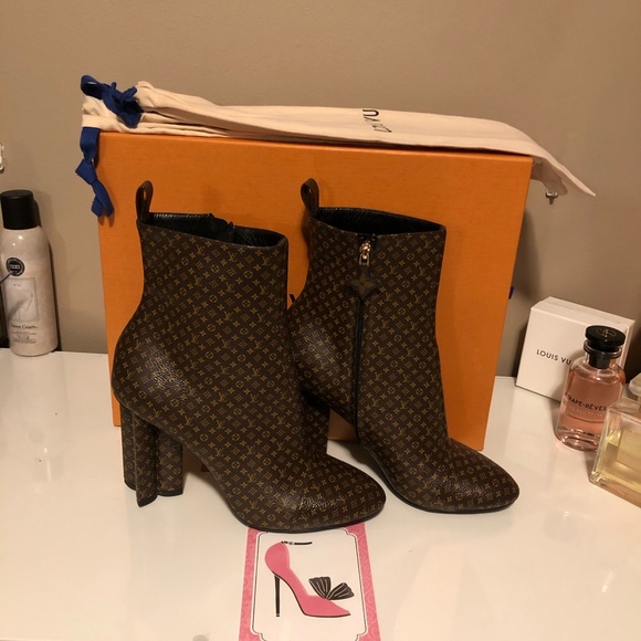 Louis Vuitton Shoes - Authentic monogram Louis Vuitton boots
